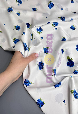 Армани-шелк синие цветы на белом